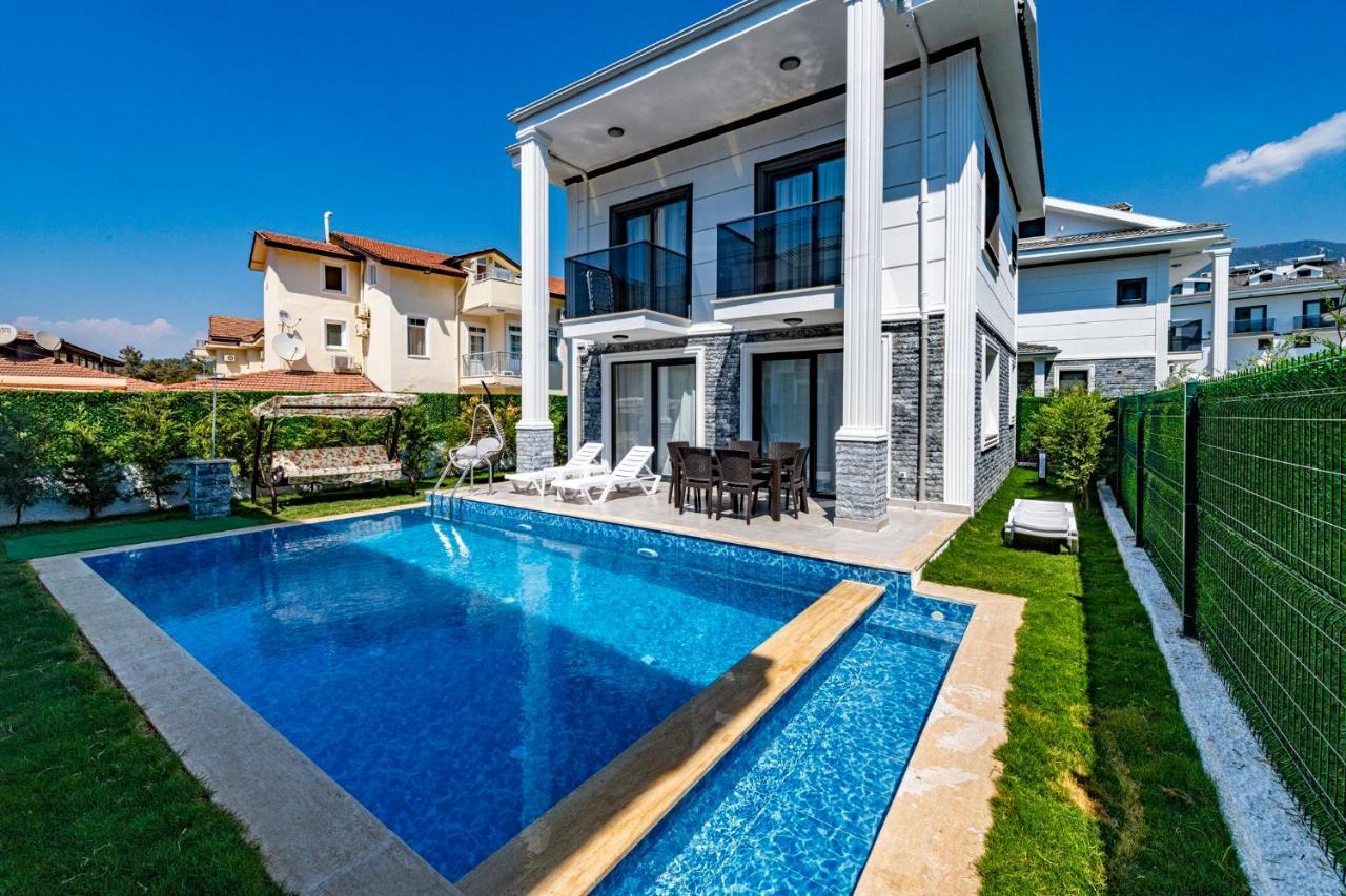 Salkim- 4 Bedroom Holiday Villa In Oludeniz Fethiye Extérieur photo